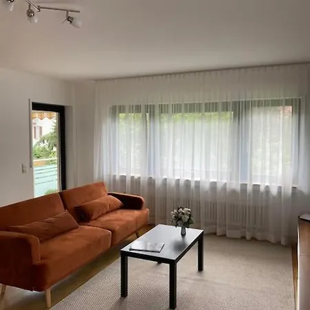 Sunny Retreat Terrace & Nature Apartment *