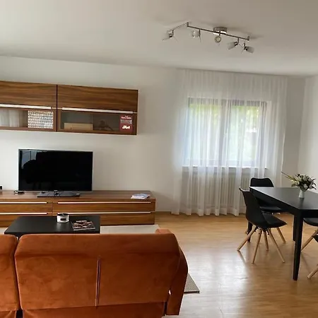 Sunny Retreat Terrace & Nature Apartment